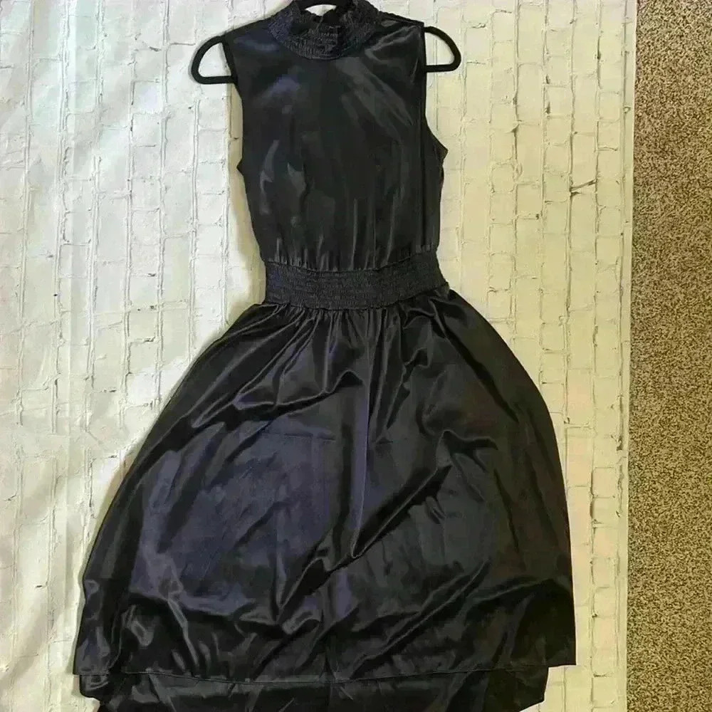 Nanette Lepore navy knee length satin dress NWT - Picture 2 of 6